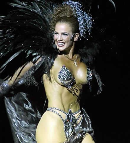 niurka-marcos-desfile